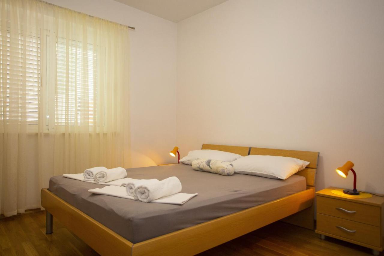 Apartments With A Parking Space Podgora, Makarska - 12816 Ngoại thất bức ảnh