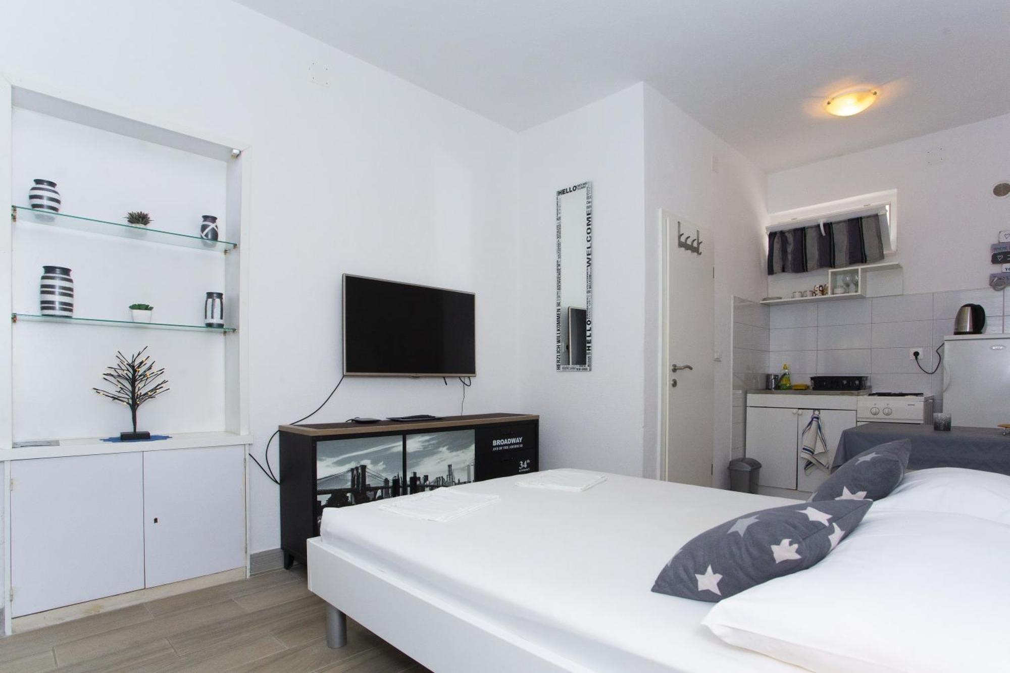 Apartments With A Parking Space Podgora, Makarska - 12816 Phòng bức ảnh